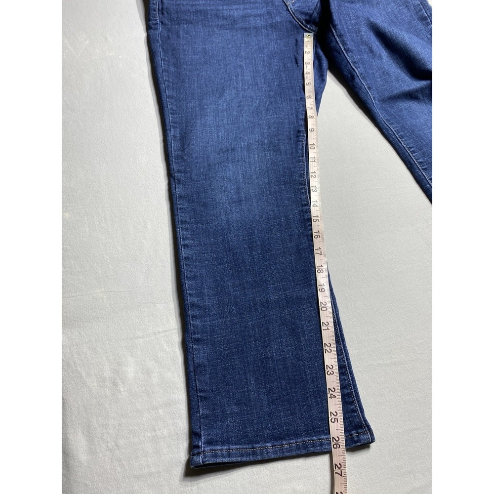 Levi's Classic Straight Jeans Women's 12S W31 L28 Medium Wash Stretch Denim - Picture 7 of 12